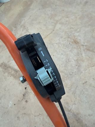 Esparcidor de abono y semillas