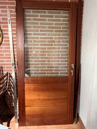 Puerta Teca con Marco y Tapas