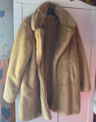 Pelliccia lunga beige