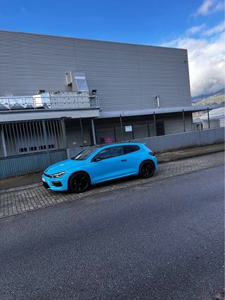 VW Scirocco 2.0TSi R-Line