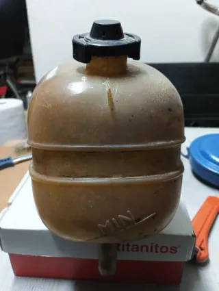 Bote expansión Seat 600, 850