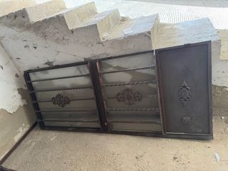 Puerta hierro y cristal forjado