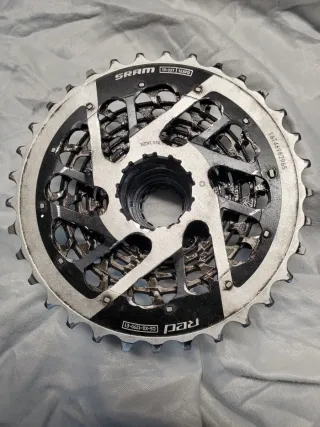 Cassette SRAM RED e1 10-33