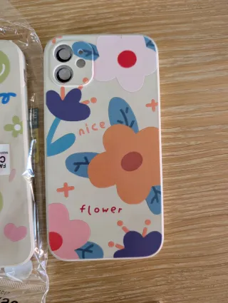 Fundas y cable iPhone 11