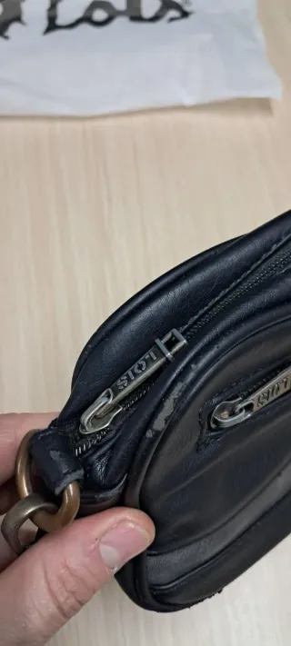 Cartera de mano Lois negra y gris