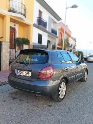 Nissan Almera 2005