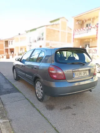 Nissan Almera 2005