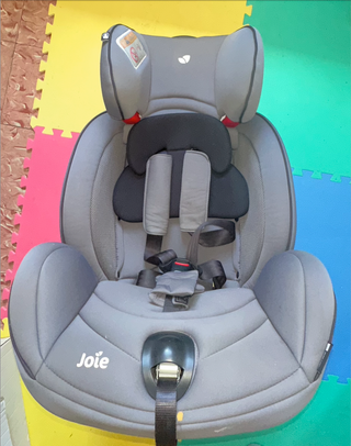 Silla coche Joie infantil gris