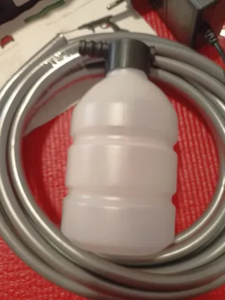 Pistola agua a presión 21V + Accesorios