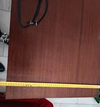 Mesa libro de salón