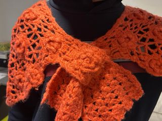 Toca crochet coral talla única