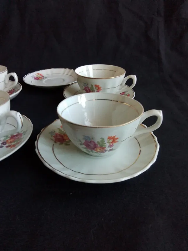 Tazas y platillos Royal Gijon