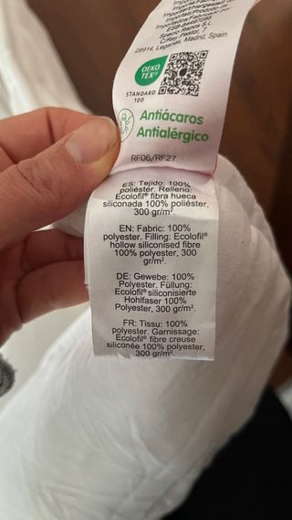 Edredón blanco de tela