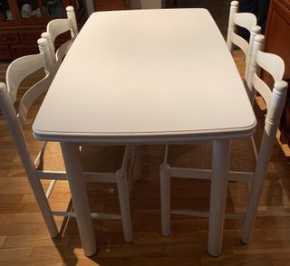 Mesa cocina y 4 sillas