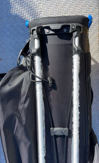 TaylorMade Nueva Tripode y Hombreras Bolsa Golf