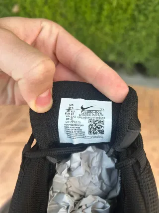 Nike Air Max 95 Negras Talla 43