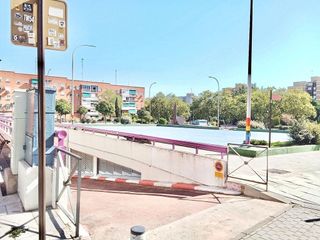 Garaje en venta en Torresbellas en Alcorcón