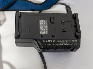 Cámara Sony Handycam CCD TRV70E PAL
