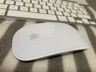 Pack Ratón y Teclado Apple plata y blanco