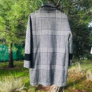 Abrigo Desigual. T 44