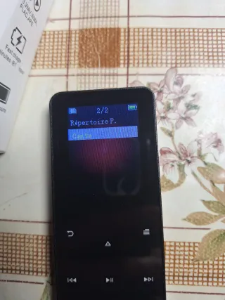 Reproductor MP3 Táctil Negro