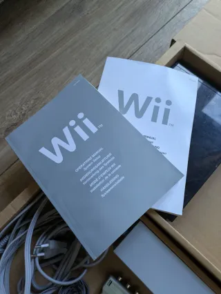 Nintendo Wii Mario Kart Pack Console