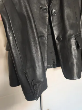 Blazer de piel Zara negro