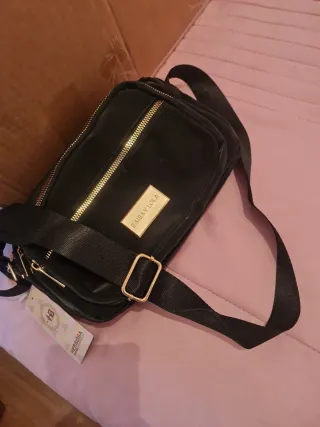 Bolso negro nuevo