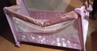 Cuna de viaje Asalvo rosa con jirafas