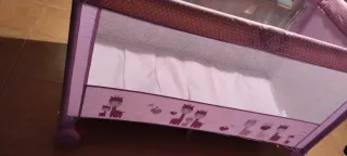 Cuna de viaje Asalvo rosa con jirafas