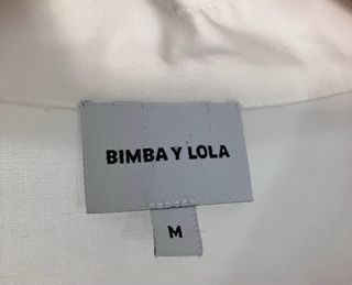 Camisa BIMBA Y LOLA entallada blanca talla M.