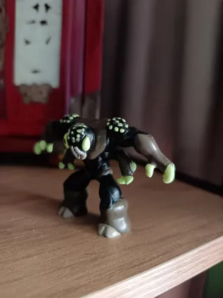 Figuras Gormiti lote