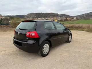 Volkswagen Golf 2005