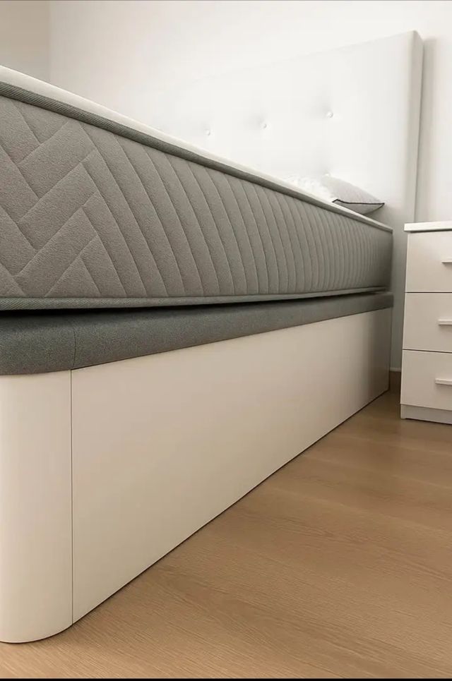 Canapé com colchão para separação de viscoelástica ou líquidos