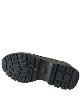 Botines elásticos negros y plateados