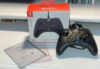 Mando negro con cable Nintendo Switch con caja