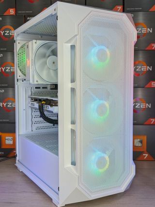 PC Gaming RTX 4070 / RYZEN 7 7800X3D