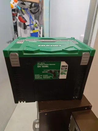 Taladro Perforador HiKOKI DH18DBL