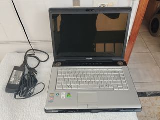 Portátil Toshiba Satellite A210-13F Plata/Negro