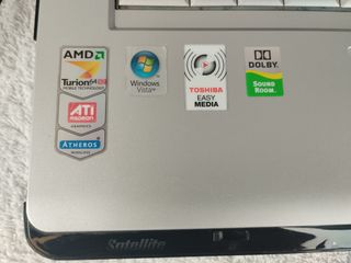 Portátil Toshiba Satellite A210-13F Plata/Negro