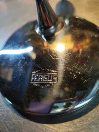 Retrovisor clásico cromado para autos históricos