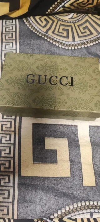 Bolso Gucci GG Canvas con detalle