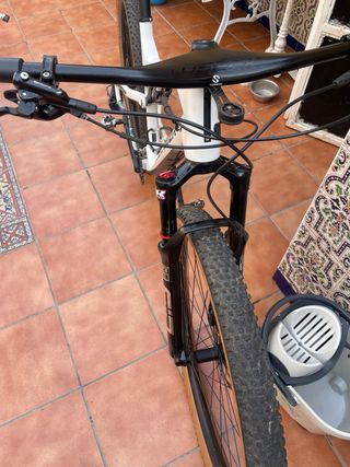 Bicicleta Rockrider XC900S talla L algo negociable