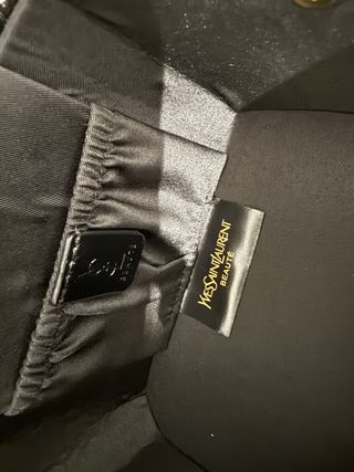 Borsa da toilette Yves Saint Laurent Nero Dorato