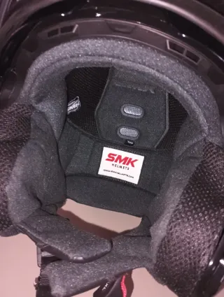 Casco de moto SMK negro