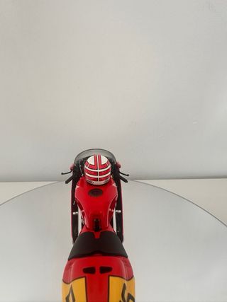 Honda NSR500 "Gun" (Bari Bari Legend) – AUTOart