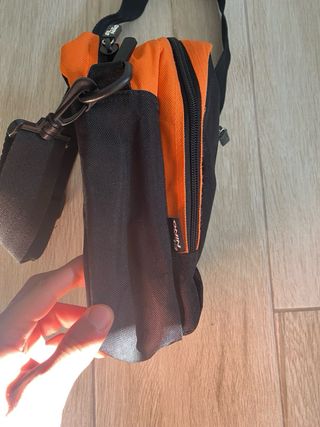 Riñonera El Niño Negra y Naranja Original