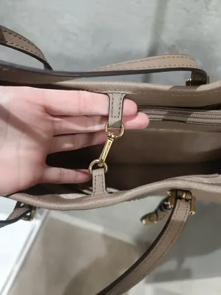 Bolso Michael Kors Beige y Dorado