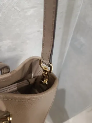 Bolso Michael Kors Beige y Dorado