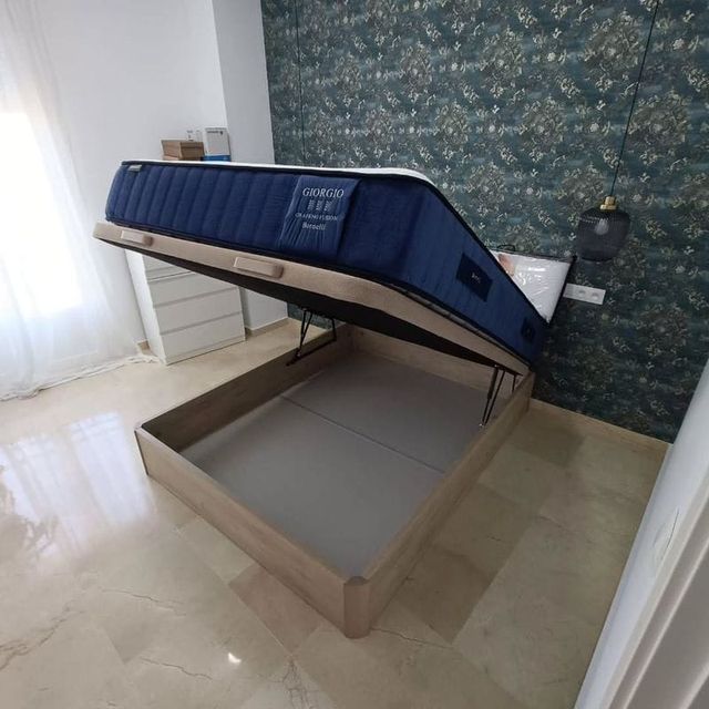 Canapé com colchão para separação de viscoelástica ou líquidos